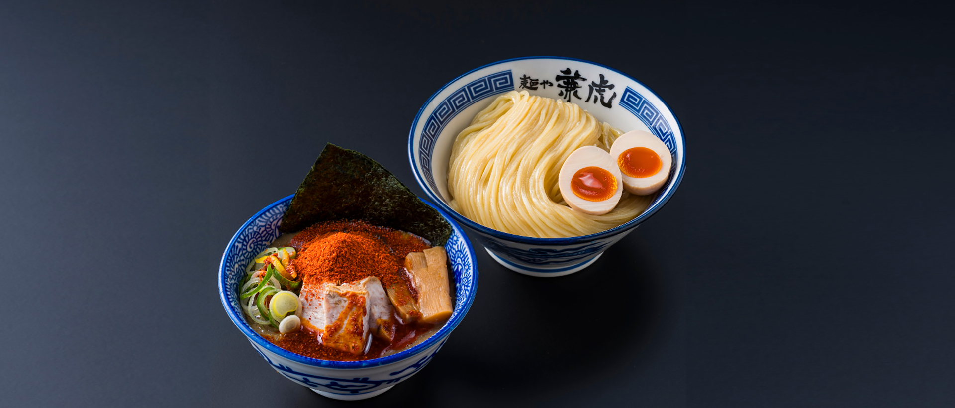 行列ができるつけ麺店。渾身の一杯を堪能あれ。